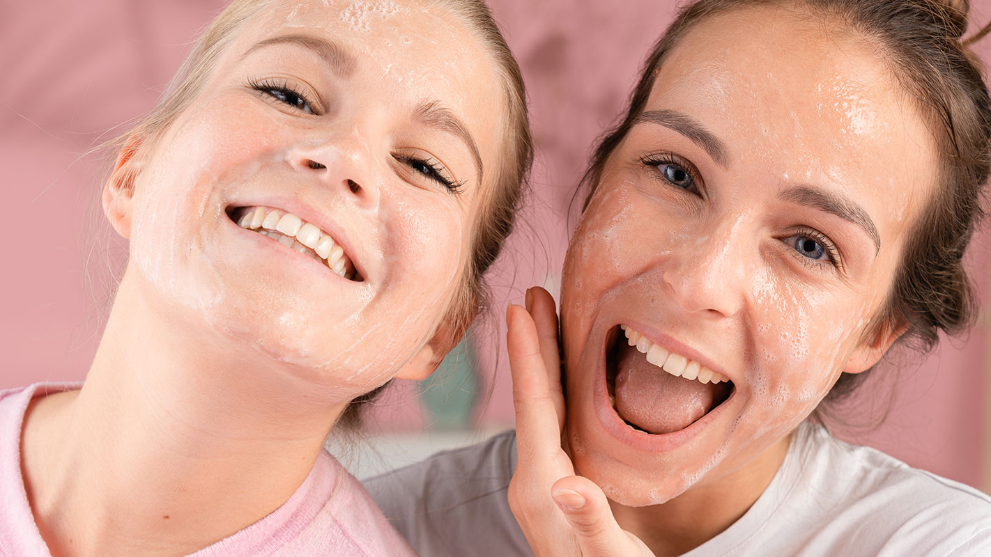 Kosmetik selber machen – natuerliche Hausmittel gegen unreine Haut